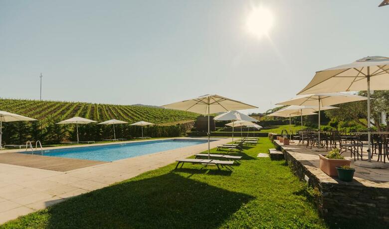Hostal Casa Das Pipas / Quinta Do Portal