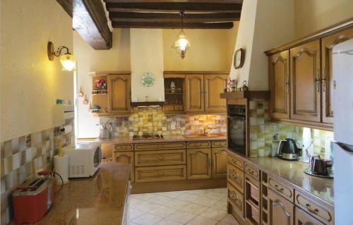 Holiday Home Juigne Sur Sarthe