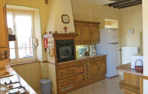 Holiday Home Juigne Sur Sarthe