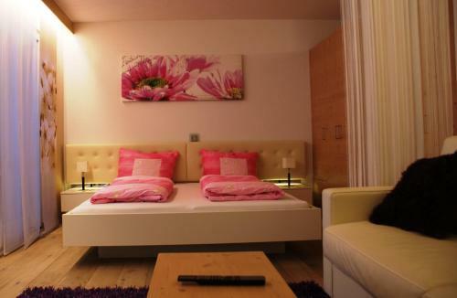 Hotel B&B Das Land-palais - Private Luxury Hideaway