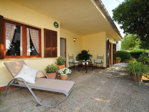 Cozy Holiday Home In Alcudia With Fireplace