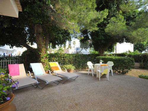 Cozy Holiday Home In Alcudia With Fireplace