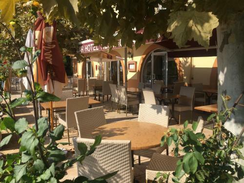 Hotel H�tel-restaurant Du Commerce