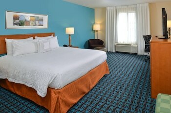 Hotel Fairfield Inn And Suites By Marriott Birmingham / Bessemer