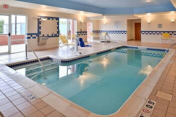 Hotel Fairfield Inn And Suites By Marriott Birmingham / Bessemer