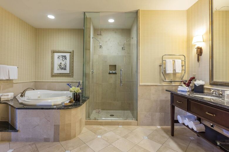 The Battle House Renaissance Mobile Hotel & Spa