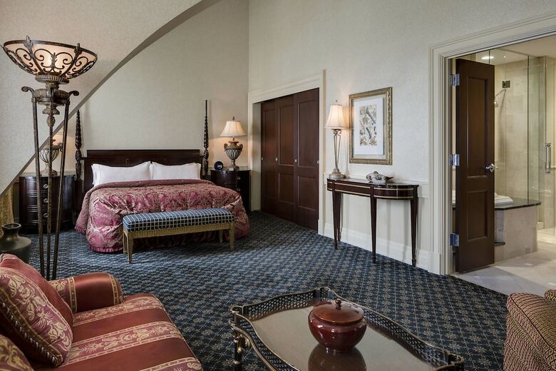 The Battle House Renaissance Mobile Hotel & Spa