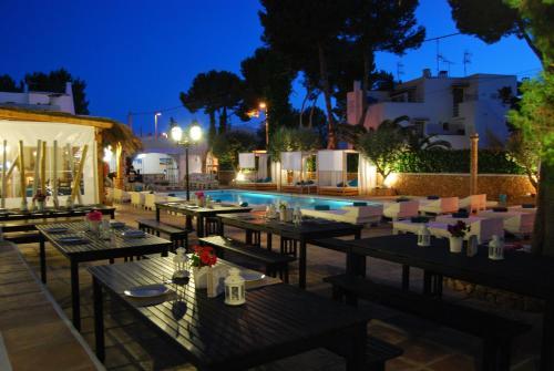 Aparthotel �cora Ibiza