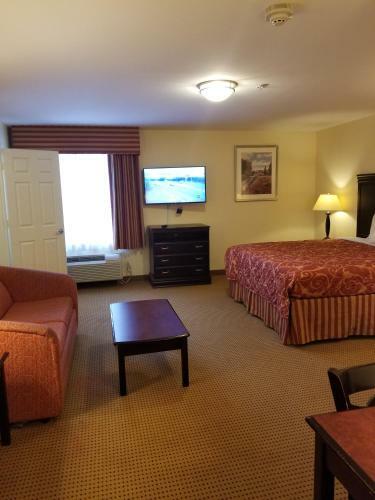 Hotel Home Towne Studios & Suites Tuscaloosa