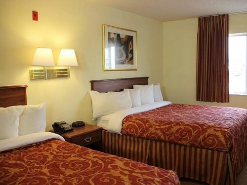 Hotel Home Towne Studios & Suites Tuscaloosa