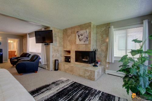 Hotel Anchorage Uptown Suites