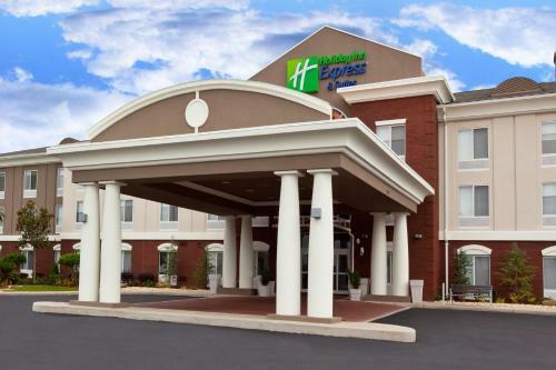 Holiday Inn Express Hotel & Suites Dothan North