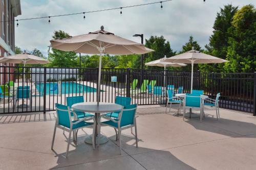 Holiday Inn Express Hotel & Suites Dothan North