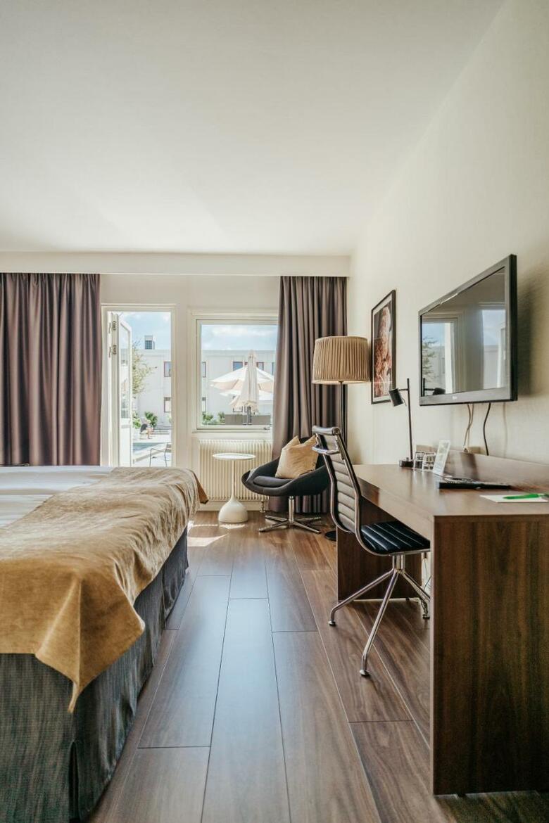 Hotel Apple