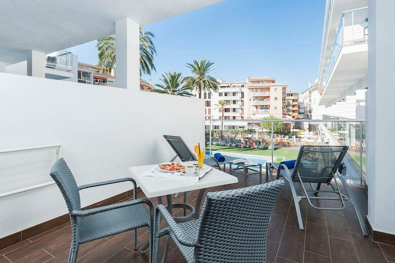 Eix Alcudia Hotel - S�lo Adultos
