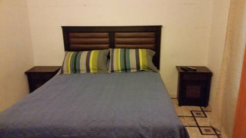 Hostal Vicu�a