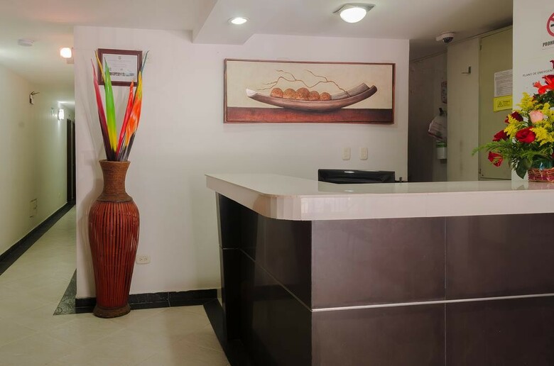 Hostal Parque Real