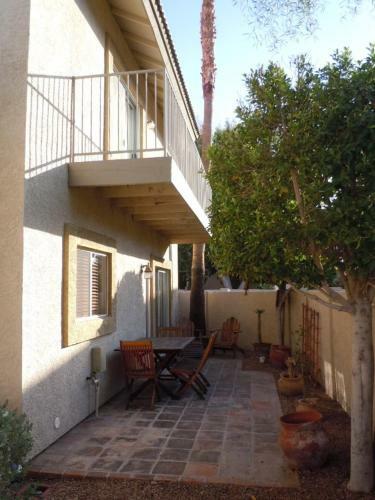 Phoenix Townhouse