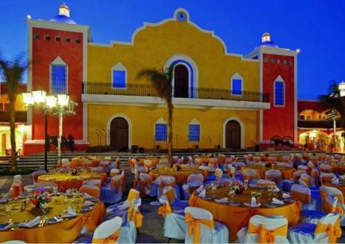 Charming Apartment Within Bahia Principe 5*