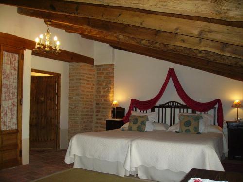 Hotel Boutique Condes F�cares