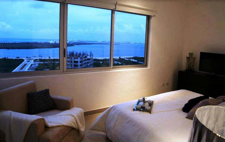 Aparthotel Suites Malecon Cancun