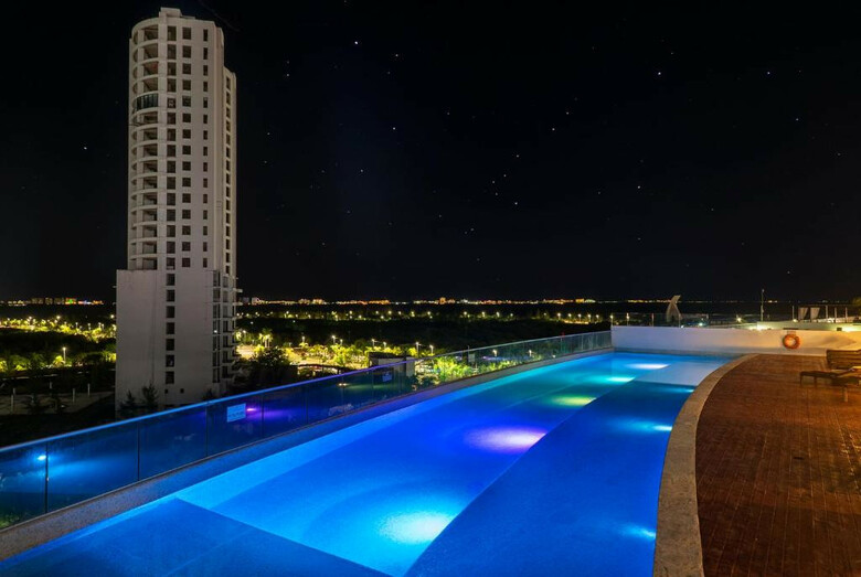 Aparthotel Suites Malecon Cancun