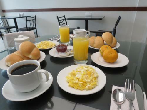 Hostal Miraflores Inn