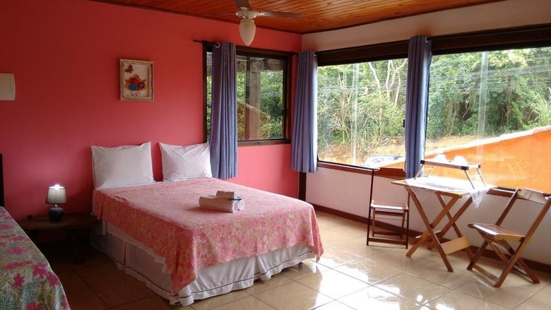 Hostal Biruta Guest House