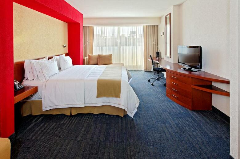 Hotel Holiday Inn Express Guadalajara Expo