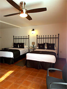 Hotel Real De Leyendas