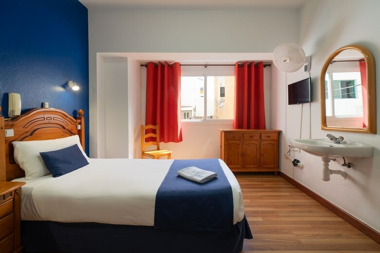 Hostal Pension San Gines