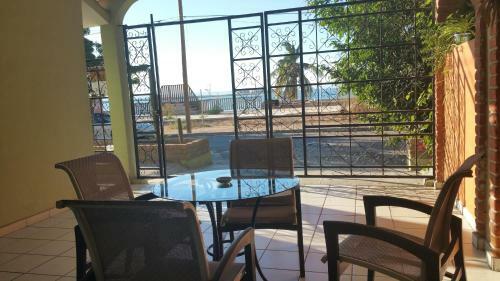 Bed & Breakfast Posada Colibri