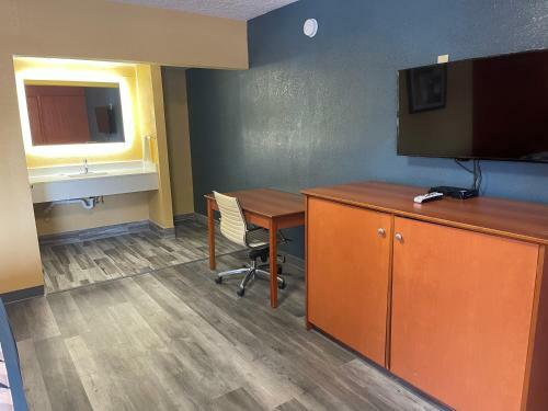 Motel Economy Inn Hot Springs
