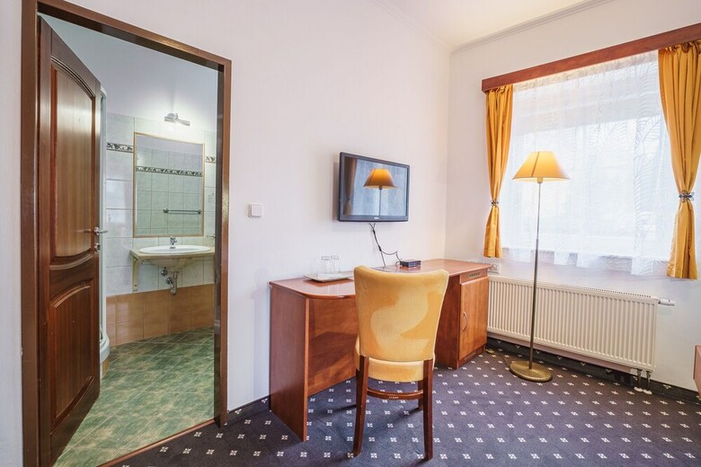 Francis Spa Hotel