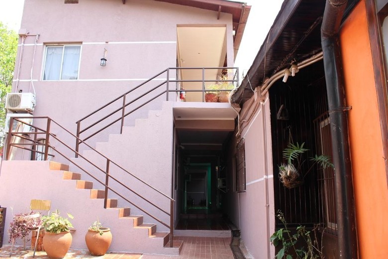 Residencial Noelia Hostel