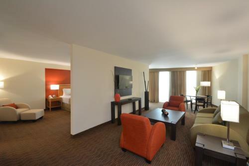 Crowne Plaza Hotel Monterrey Aeropuerto