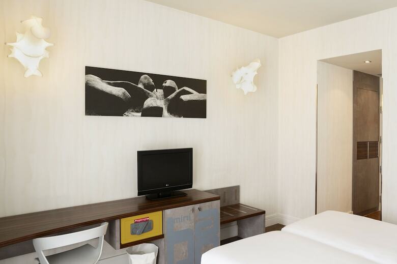Hotel Petit Palace Tamarises