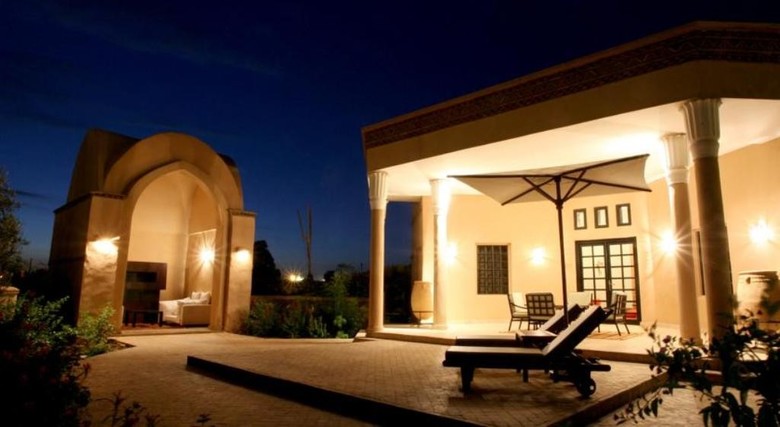 Hotel Rose Garden Resort & Spa