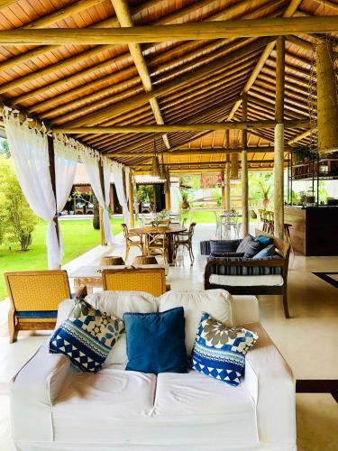 Hostal Pousada Villa Palmeira Azul Su�tes de Charme