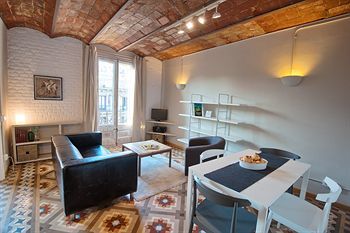 Fuster Apartments