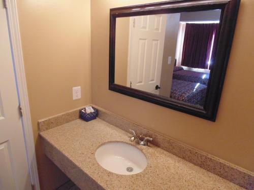 Motel Marina Inn