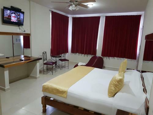 Posada Auto Hotel Para�so Inn