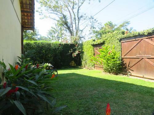 Hostal Pousada Chez Cira