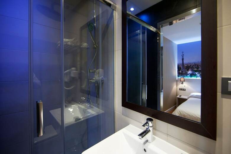 Hostal Bcn Ramblas