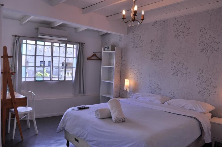 Bed & Breakfast Boho Rooms