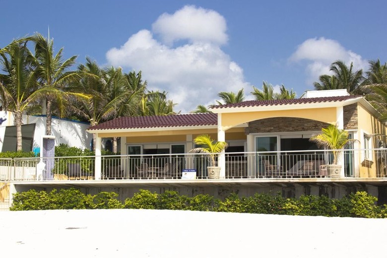 Casa Rebeka - Ocean Front Villa