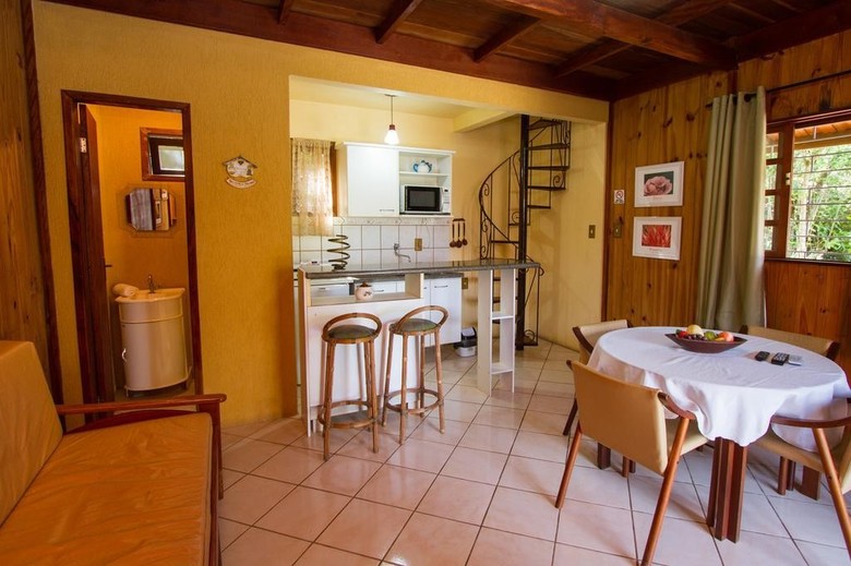 Hostal Pousada Mares Do Santinho