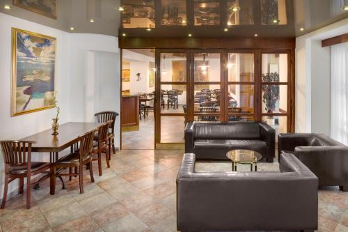 Hotel Otar
