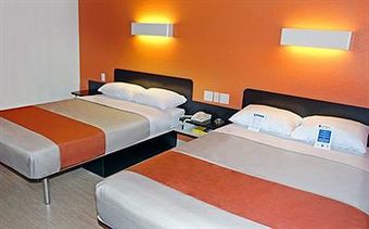 Motel 6 Camarillo