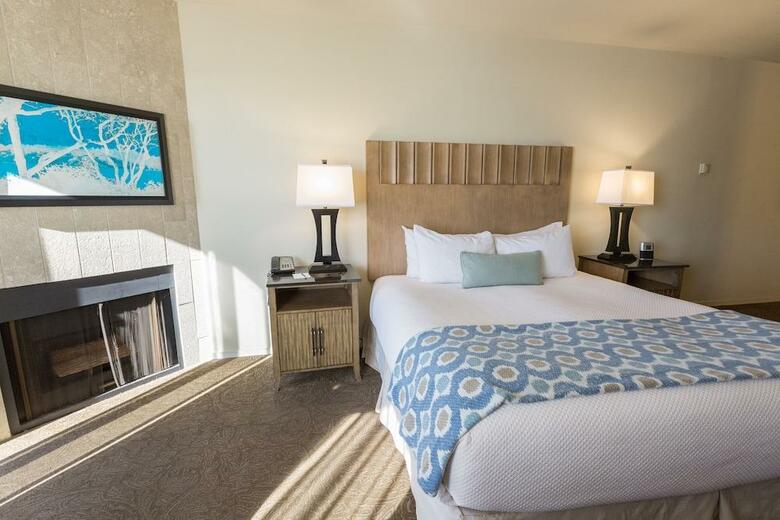 Hotel Cambria Landing Inn And Suites